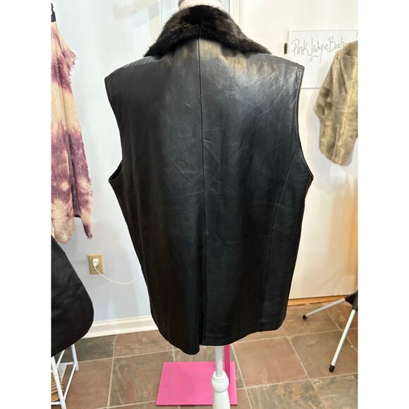 Reversible Mink & Leather Vest - Picture 2 of 10